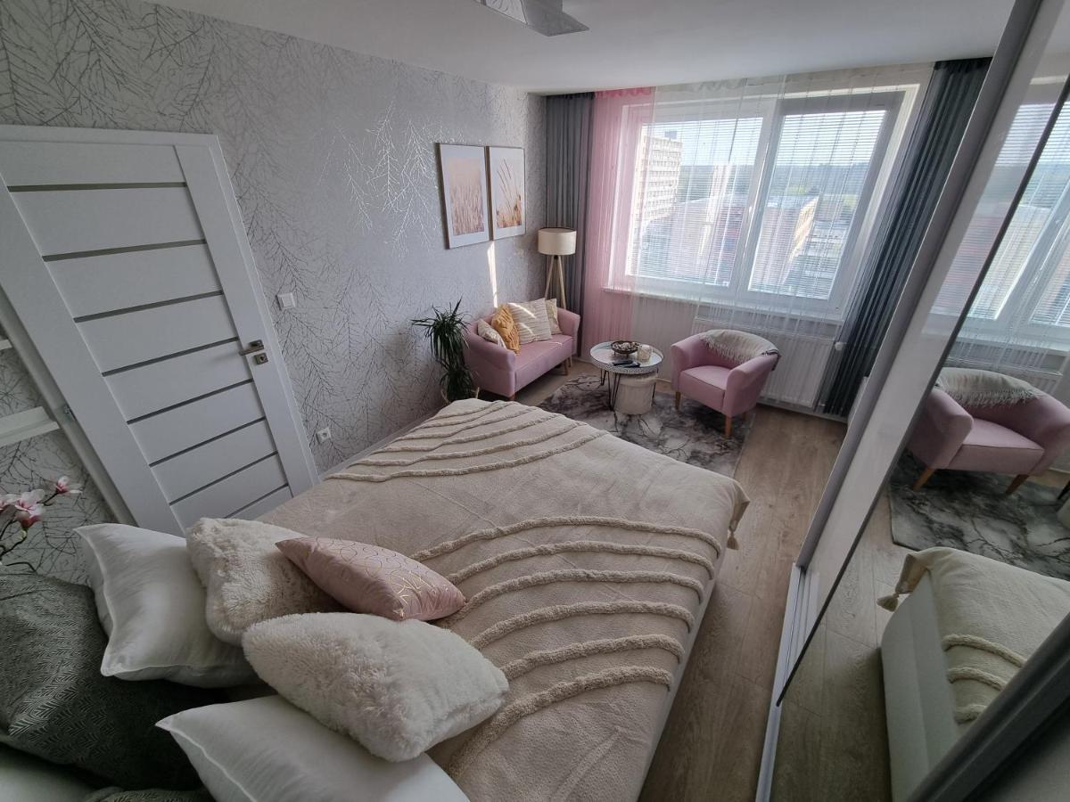 Alpha Apartman Malacky Exterior foto